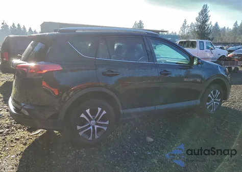 2016 Toyota Rav4 Le z USA, uszkodzony, nr VIN 2T3BFREV8GW472792